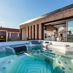 Villa Artkazal *